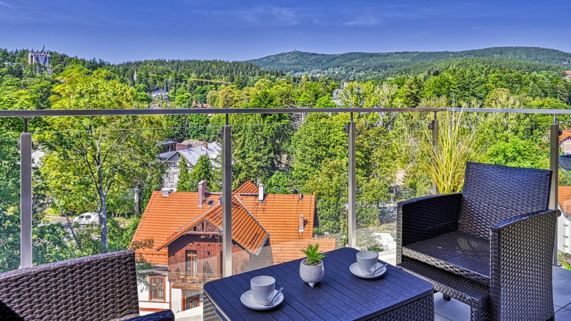 Apartamenty Z Basenem I Saunami Stone Hill Resort II Vip Centrum By Royal Aparts Szklarska Poreba Exterior photo